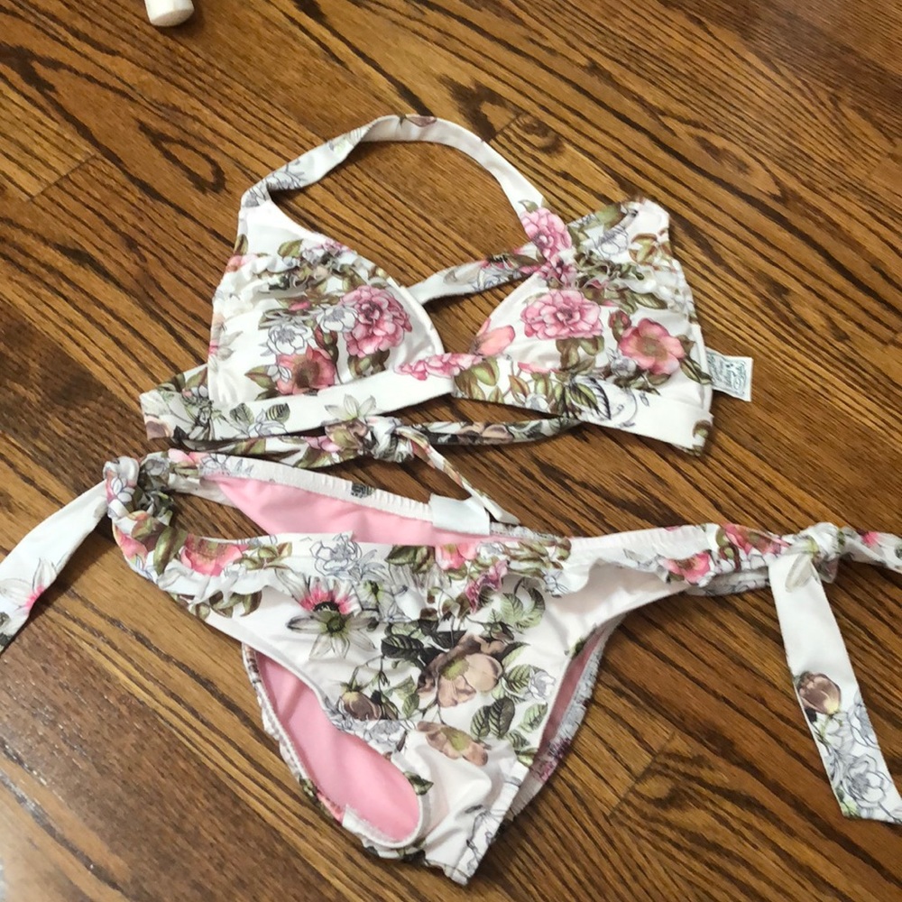 Lucky bathing suit
